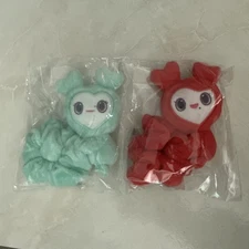 Twice Lovely's Scrunchie - Mina & Cheayoung