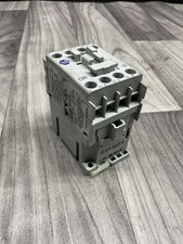 ALLEN BRADLEY CONTACTOR 100-C09E*10 SERIES A #4013A6
