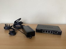 NETGEAR GS305P PoE Switch ? 5 Gigabit Ports, Unmanaged, Power Supply Included