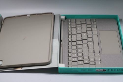 Logitech Combo Touch Keyboard Folio Case iPad Pro 11” 1st 2nd 3rd & 4th Gen VGC