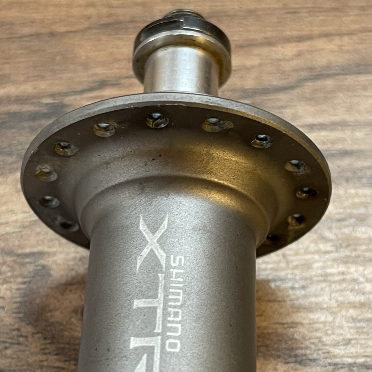 Shimano XTR 9 Speed FH-M950 Rear Hub 32H MISSING LEFT Shimano XTR 9 Speed FH-M950 Rear Hub 32H MISSING LEFT