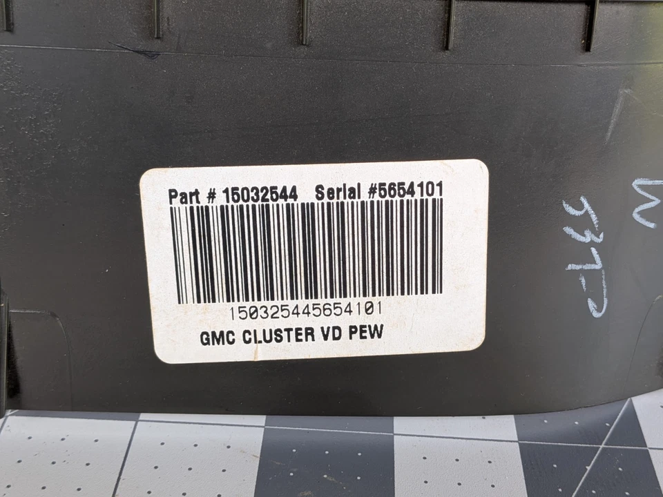 2003 GMC Envoy Dash Cluster边框深锡15032544 — 第 3/4 张图片