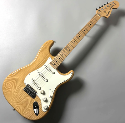 Fender Traditional 70s Stratocaster Electric Guitar Natural - Made