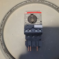 ABB Contactor w/ Link (BEA16-4), 600 VAC Max, 0.63A, M132-0.63, 1SAM350000R1004