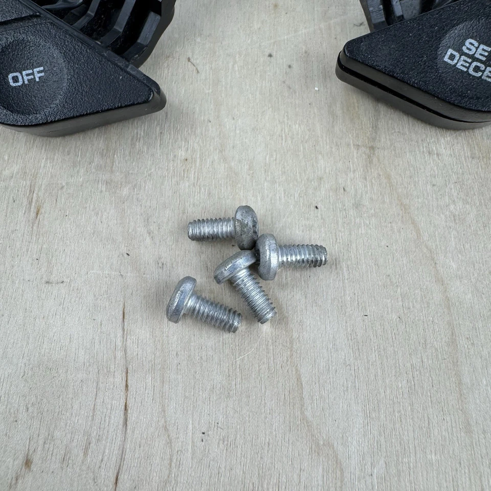 Interruptores de control de crucero DodgeE Ram Dakota 250 350 Cummins 1992-1993 56006422 OEM Foto 4 de 4