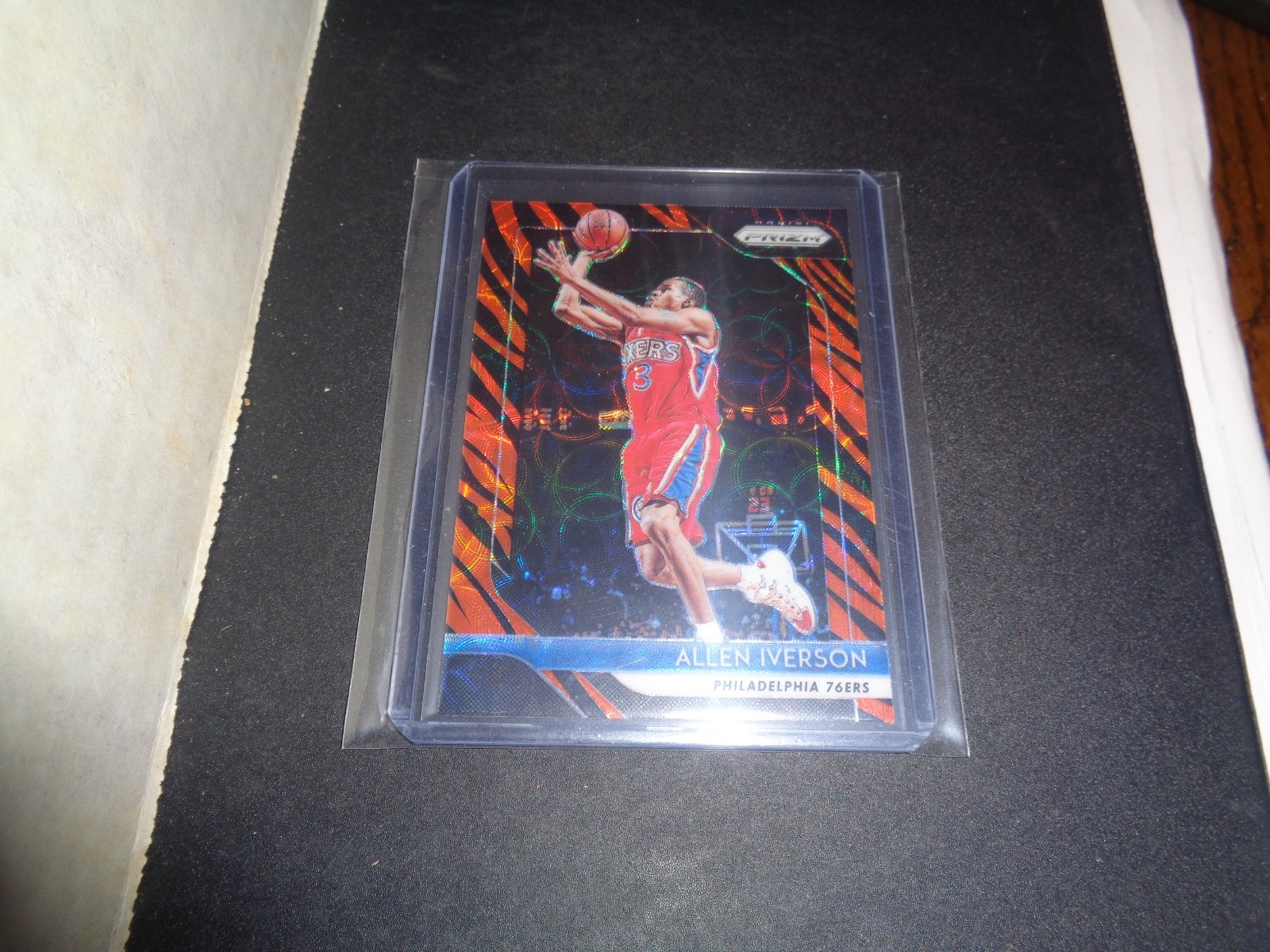 Allen Iverson 2018-19 Panini Prizm TIGER STRIPE REFRACTOR SSP! RARE! 76ERS! $$$