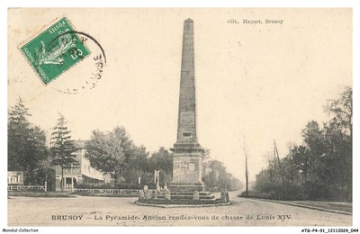 ATGP4-0301-91 - BRUNOY - Die Pyramide - Altes Jagdtermin von Louis X
