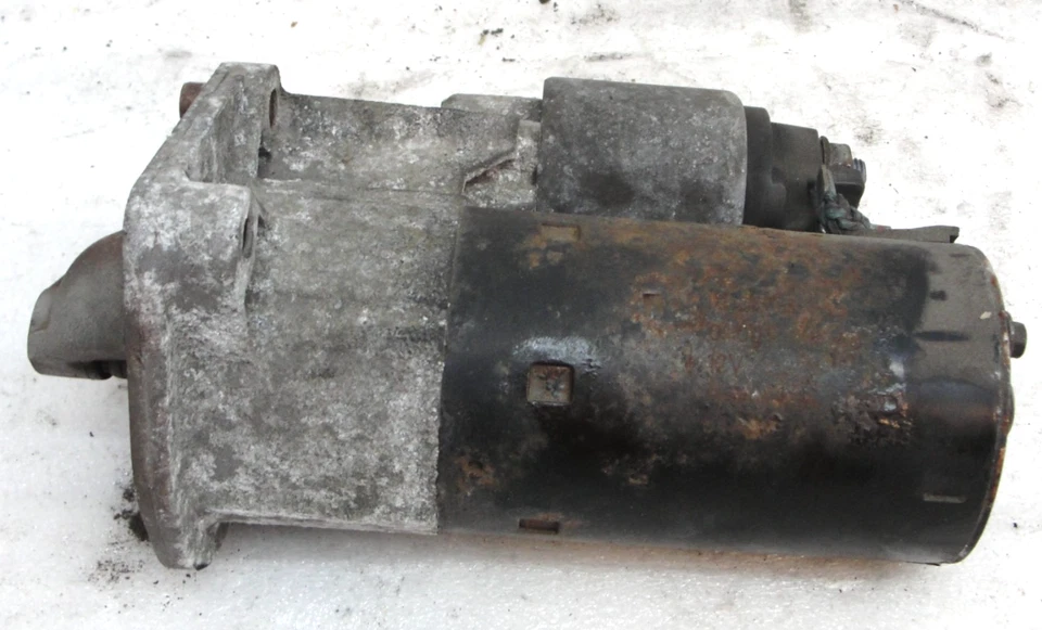 MONTAJE MOTOR DE ARRANQUE MOTOR VOLVO OEM C70 V50 S40 04-06 5 cilindros PROBADO Foto 2 de 3