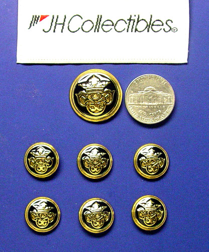 JH COLLECTIBLES replacement buttons 7 Gold Tone Metal Enameled , good condition