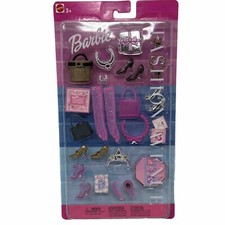 Barbie Fashion Avenue Accessories 2002 Gold pink Gloves Shoes Purse Tiara NIP