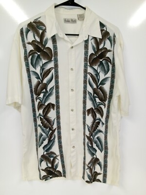 Hollis River Yellow With Leaf Floral Pattern Short Sleeve Large Shirt