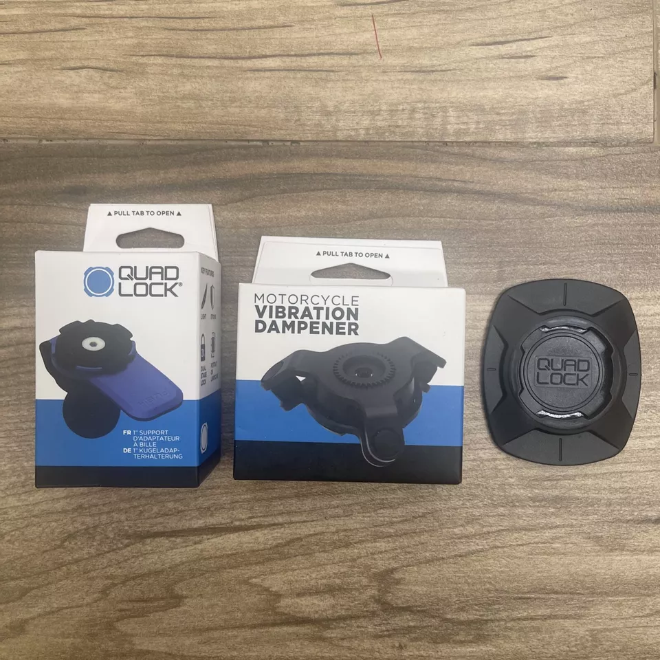 QUAD LOCK Phone Motorcycle Ball Mount + Vibration Dampener + Adapter NEW - Image 2 of 4