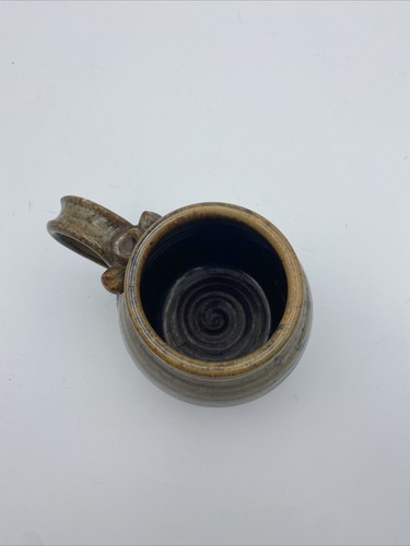 Salt Glazed Drip Pottery Mug Signed Large 5” - Picture 7 of 7