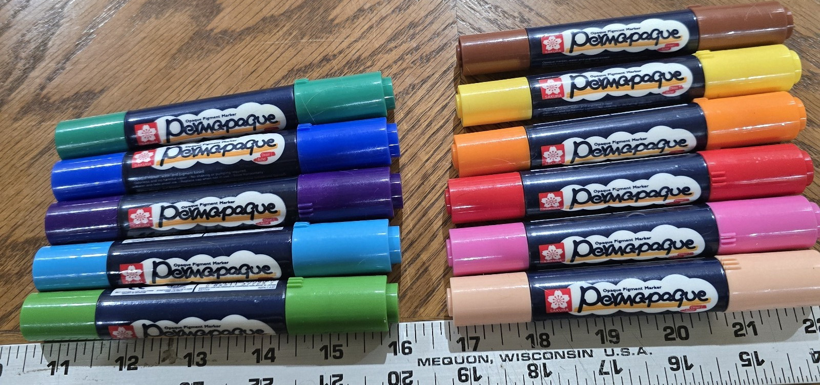 Sakura Permapaque Opaque Pigment Marker Set Multicolor Solid Finish