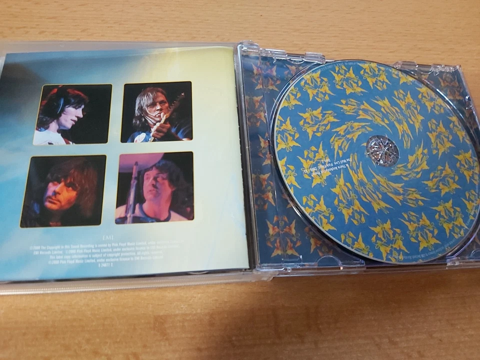 Pink Floyd -- Is There Anybody Out There? The Wall Live -- 2 x CD Box  --  Top - Bild 4 von 4