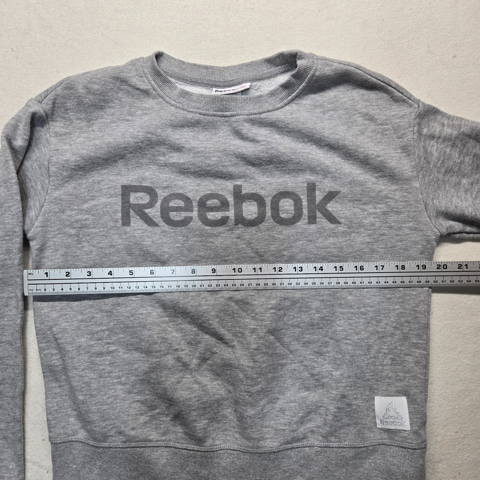 Reebok Sweater Solid Gray Logo Pullover Cropped C… - image 3