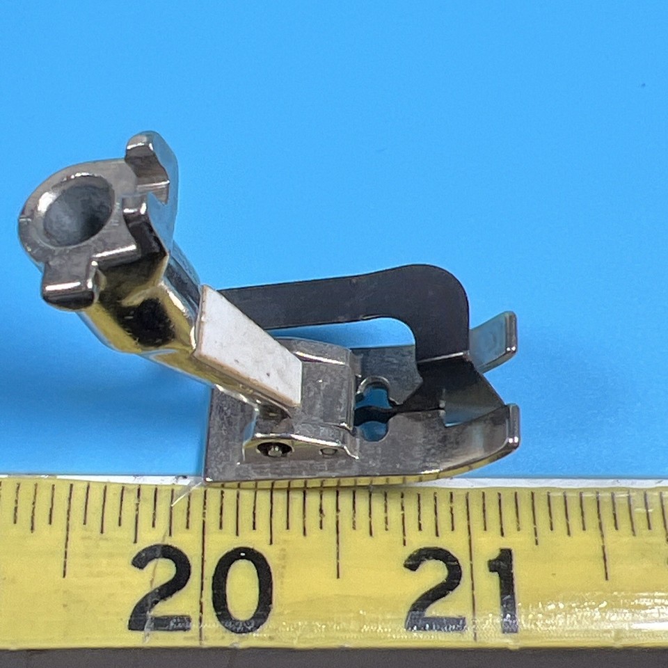 Genuine Bernina Sewing Machine Old Style Blind Hem/Stitch Presser Foot
