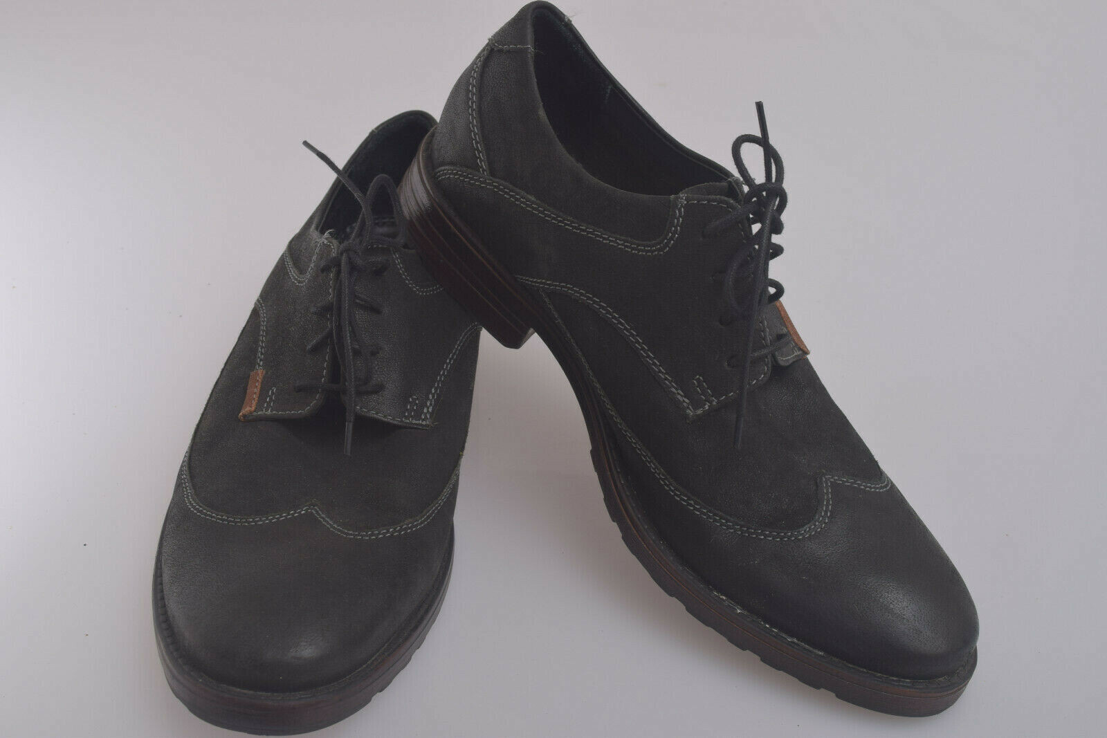 SAOLA Scarpe stringate Clarks nere in pelle nabuk Oxford a coda di rondine derby 66139 da uomo 10M