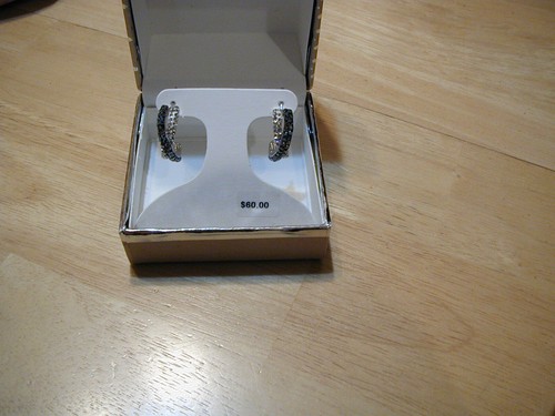 NIB CHRYSTINA GENUINE CRYSTAL TWO TONE PIERCED DANGLE EARRINGS - Foto 6 di 9