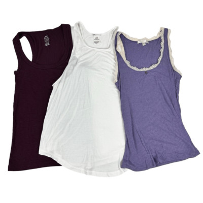 Bundle of three tanks size Small