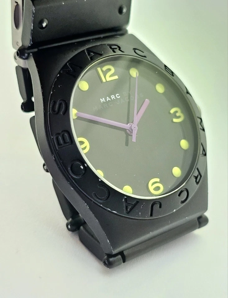 Marc By Marc Jacobs MBM3515 ~ ¡Batería nueva!! Foto 2 de 4