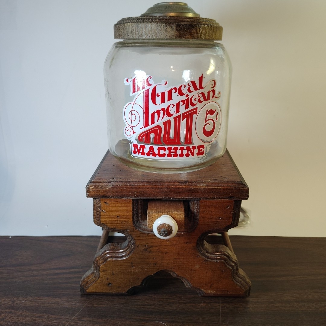 Vintage The Great American Nut Machine 5¢ Dispenser Beer Nuts, Peanuts, M&M’s