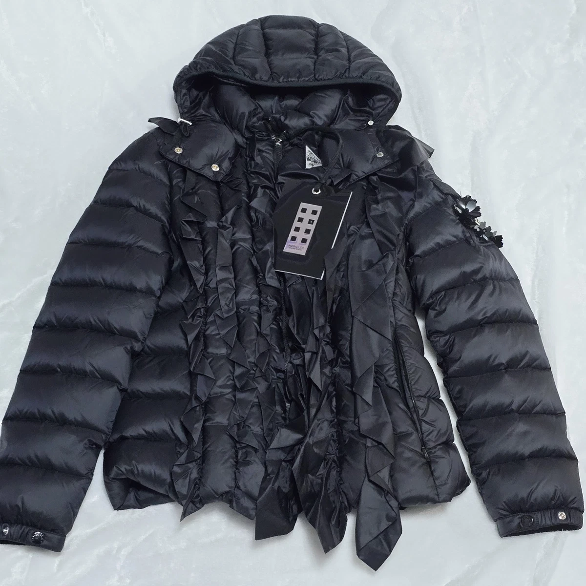 Moncler Regular 2 Size Coats, Jackets & Vests for Women for sale