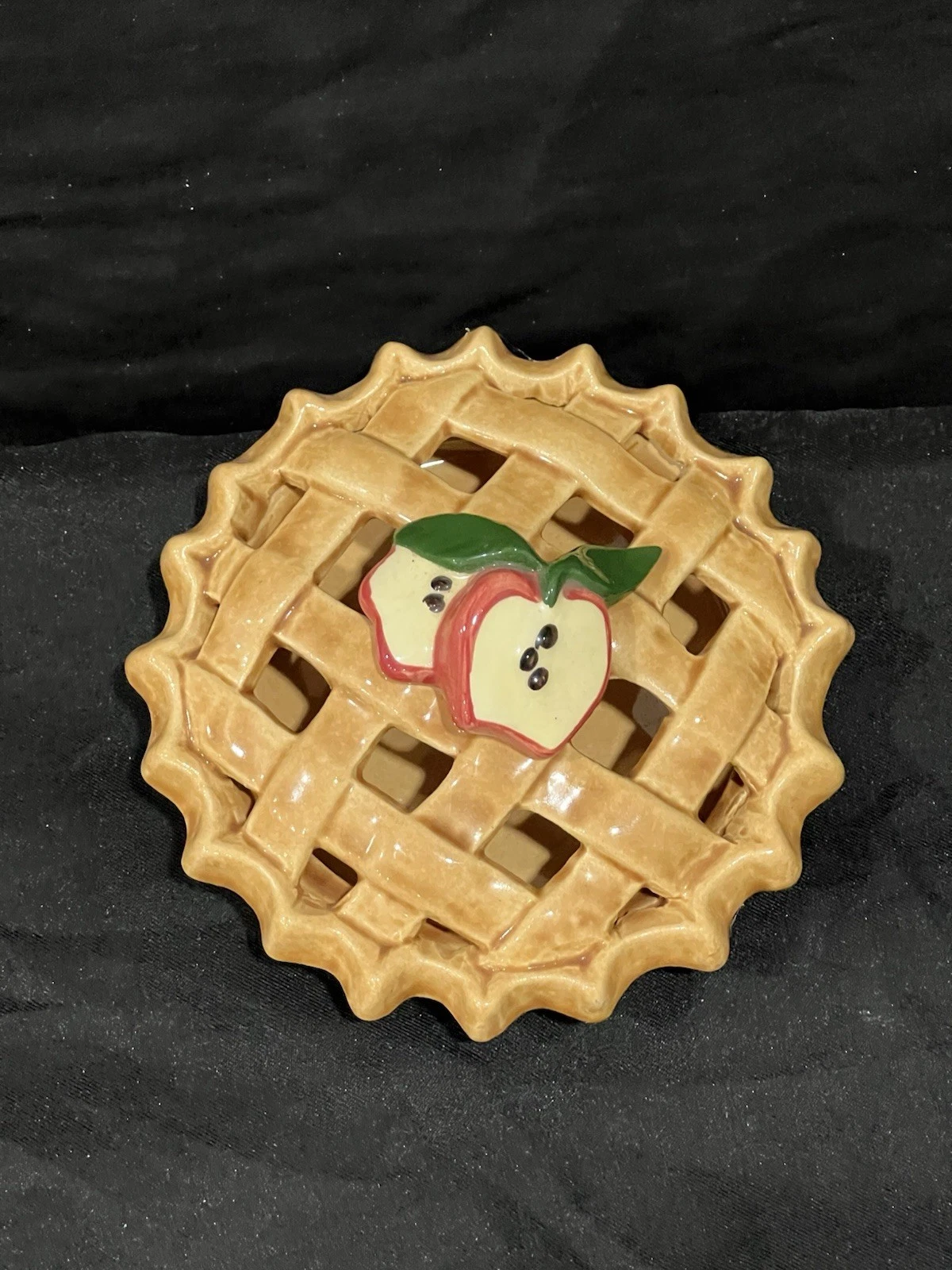 Ceramic Apple Pie Potpourri Dish Lattice Lid Cottagecore Farmhouse
Opens in a new window or tab