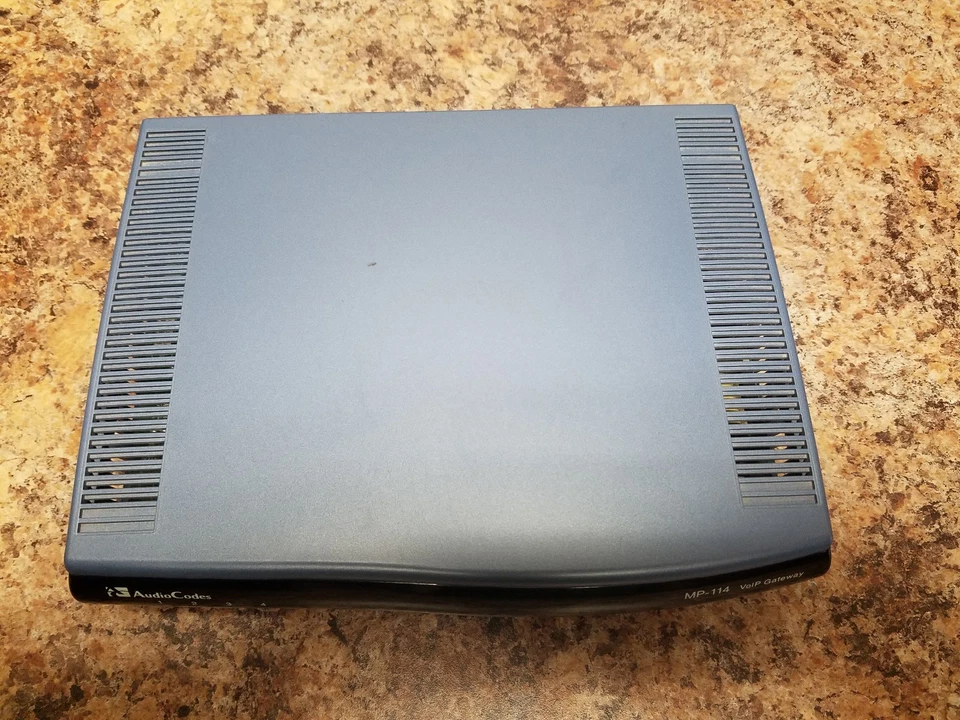 AudioCodes MP-114/4FXS/3AC GGWV00285 VoIP Gateway - Image 4 of 4