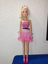 '2014  Best Fashion Friends Barbie Doll 28"  in Excellent Condition