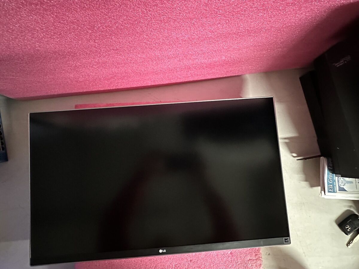 LG 27 LG 27
