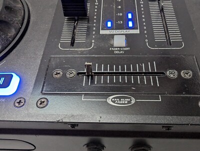 Gemini CDM-3600 DJ CD Mixing Deck Black. NOT WORKING SELLING