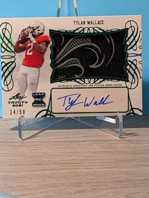 Tylan Wallace 2021 Leaf Trinity Patch Autographs Green Spectrum #PATW1 RPA 27/50