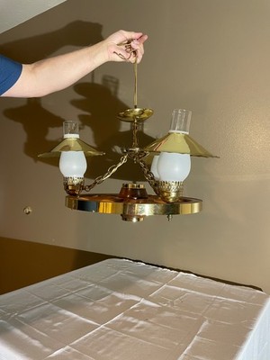 Antique Country Cabin Wagon Wheel Chandelier