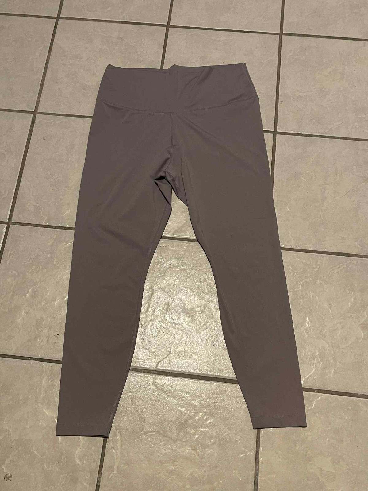 NIKE DRI-FIT WOMEN'S MAUVE HIGH WAIST LEGGINGS SIZE X LARGE