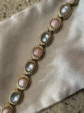 Sarah Coventry Mirrored Blue Moonstoone/Pink Pearlized Cabochons Bracelet