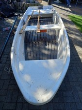 Ruderboot Anka mit 5 PS Motor zu verkaufen
