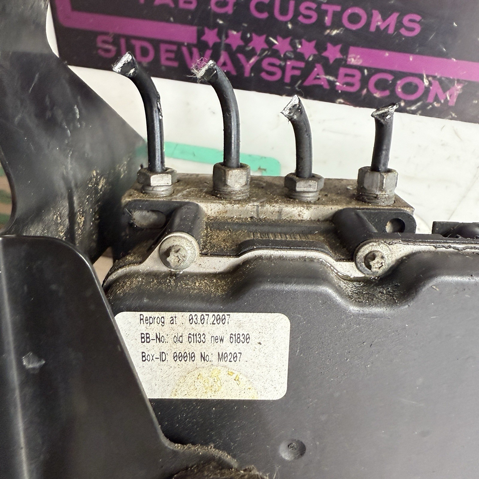 05-08 Maserati Quattroporte ABS Module AntiLock Brake Pump M139