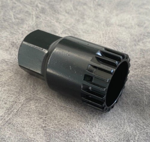 splined bottom bracket removal