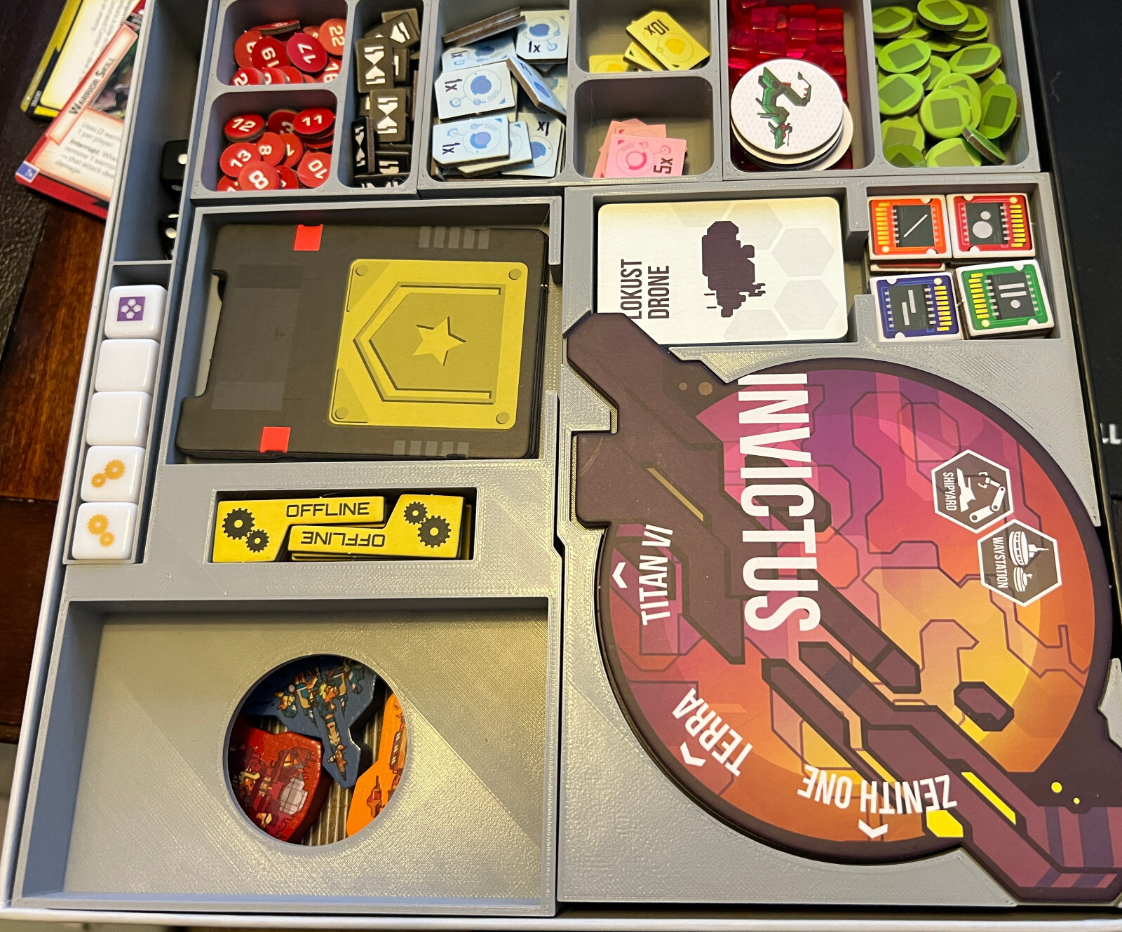 Organizador de caja compatible Deep Space D-6 Armada