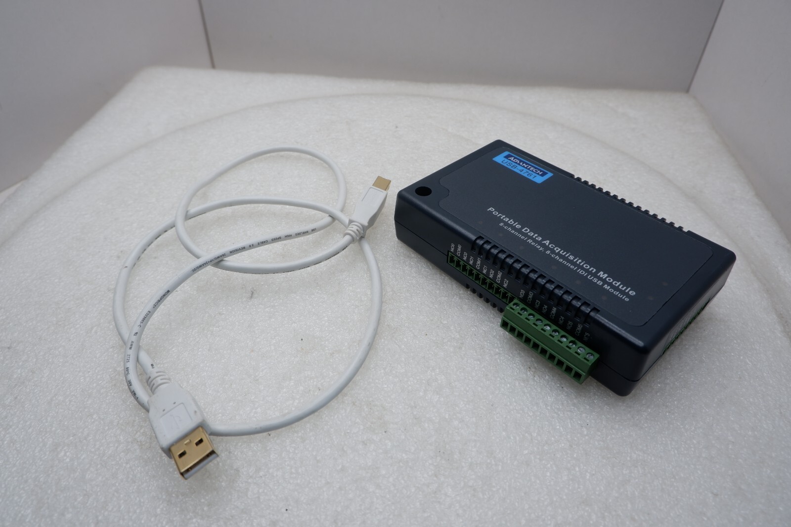 Advantech USB-4761 Portable Data Acquisition Module 8-ch Relay #5