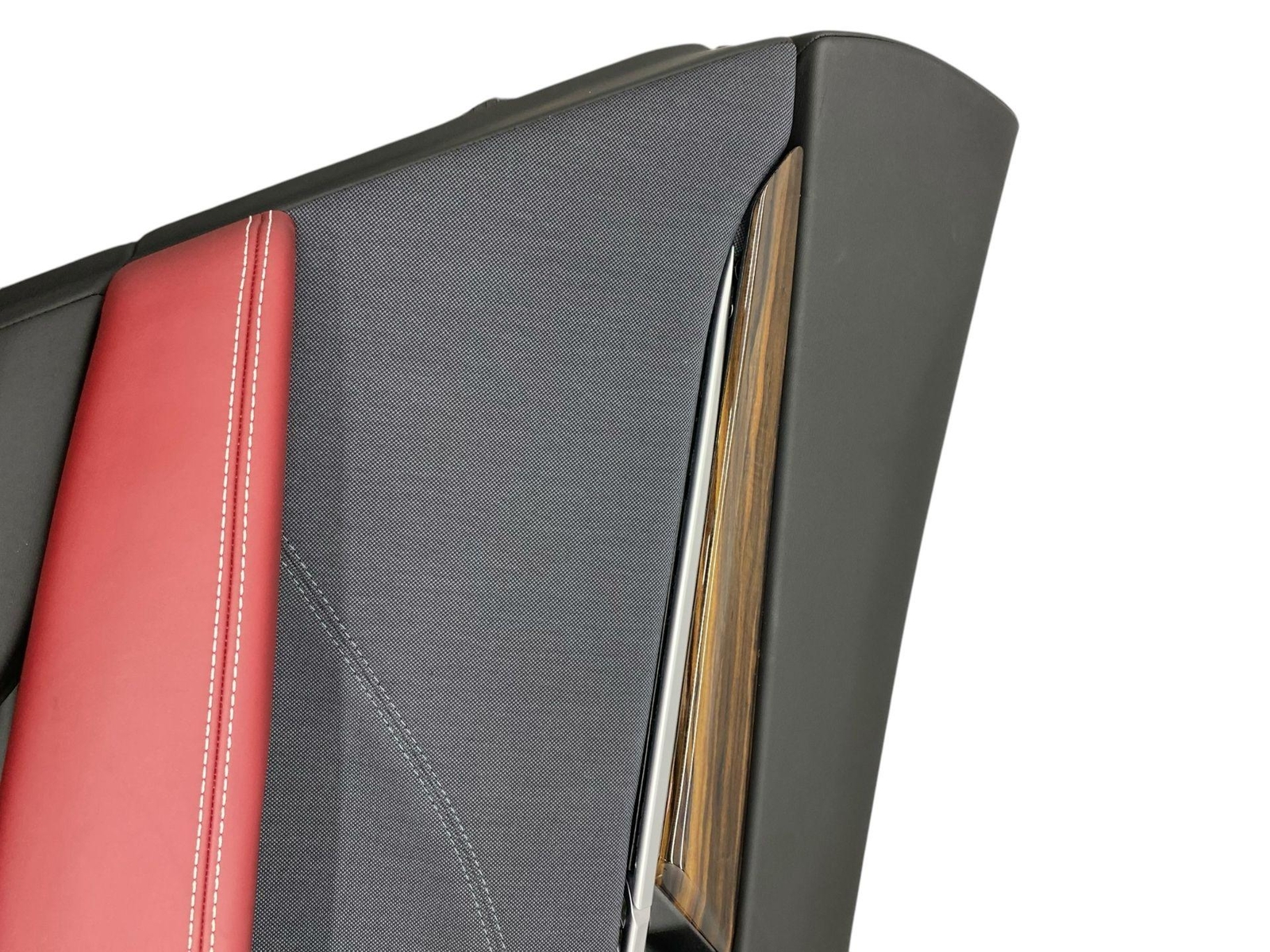 2017 - 2020 MASERATI LEVANTE M161 REAR LEFT INTERIOR DOOR PANEL W/ SWITCH
