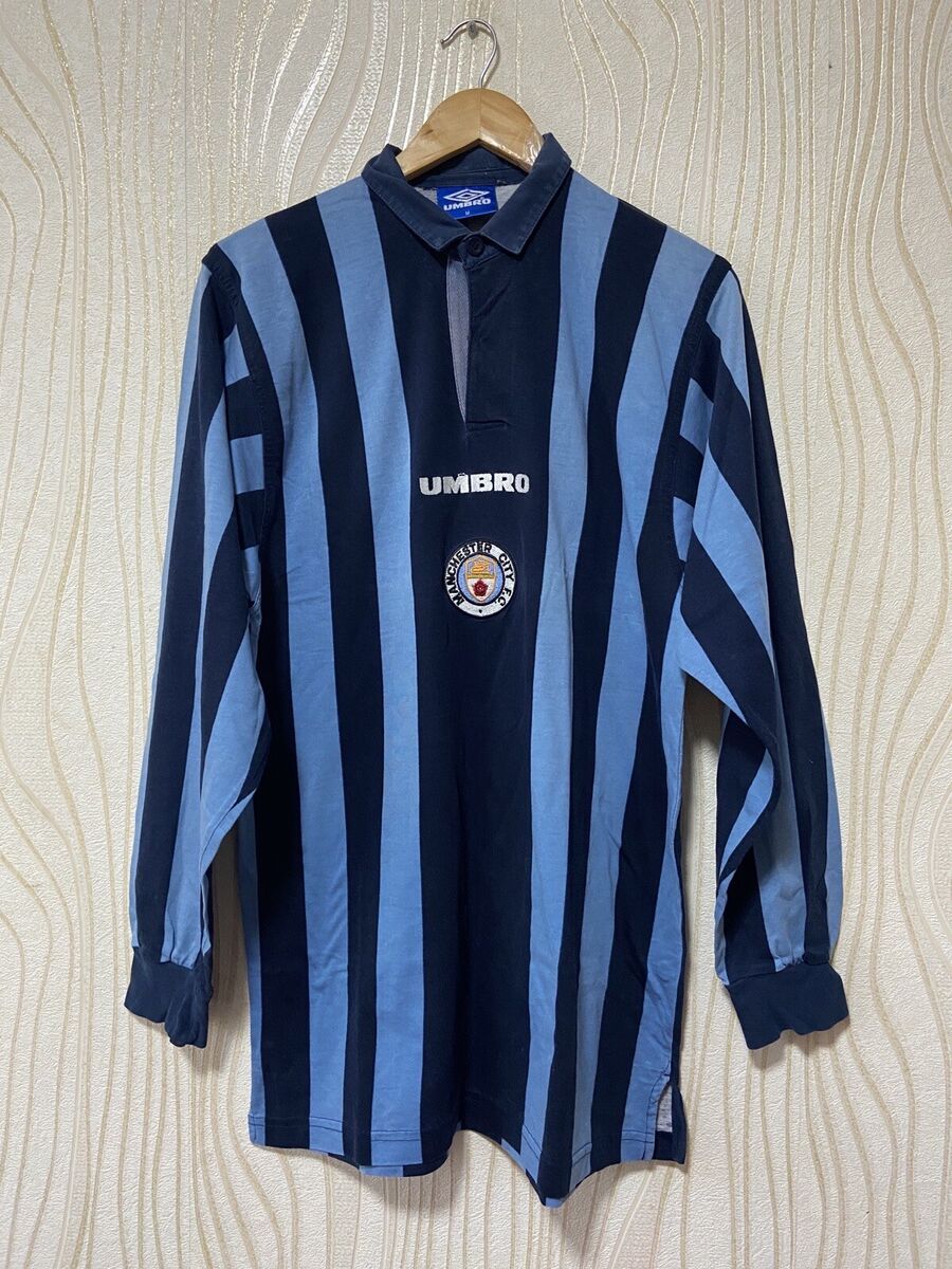 MANCHESTER CITY 90s FOOTBALL SOCCER POLO SWEATSHIRT UMBRO MANCHESTER CITY 90s FOOTBALL SOCCER POLO SWEATSHIRT UMBRO