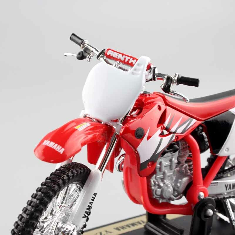 Miniatura de Moto da Yamaha YZ450F Escala 1:18 Maisto