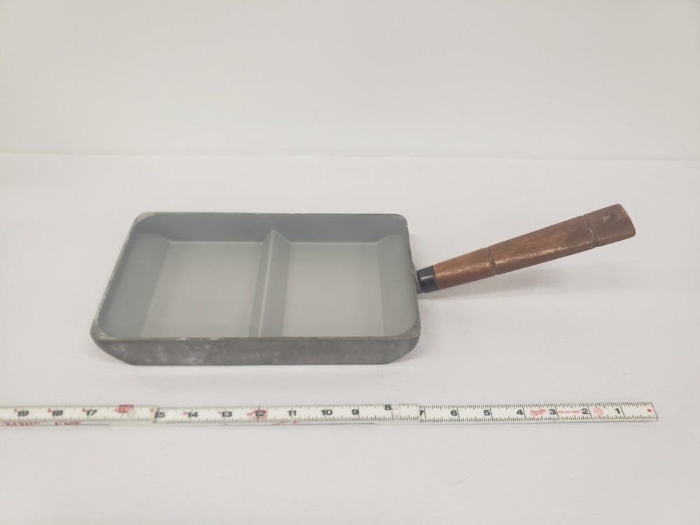 Nordic Ware 1970s Mr. Omelet Cast Aluminum Omelet Pan Vintage Heavy Duty