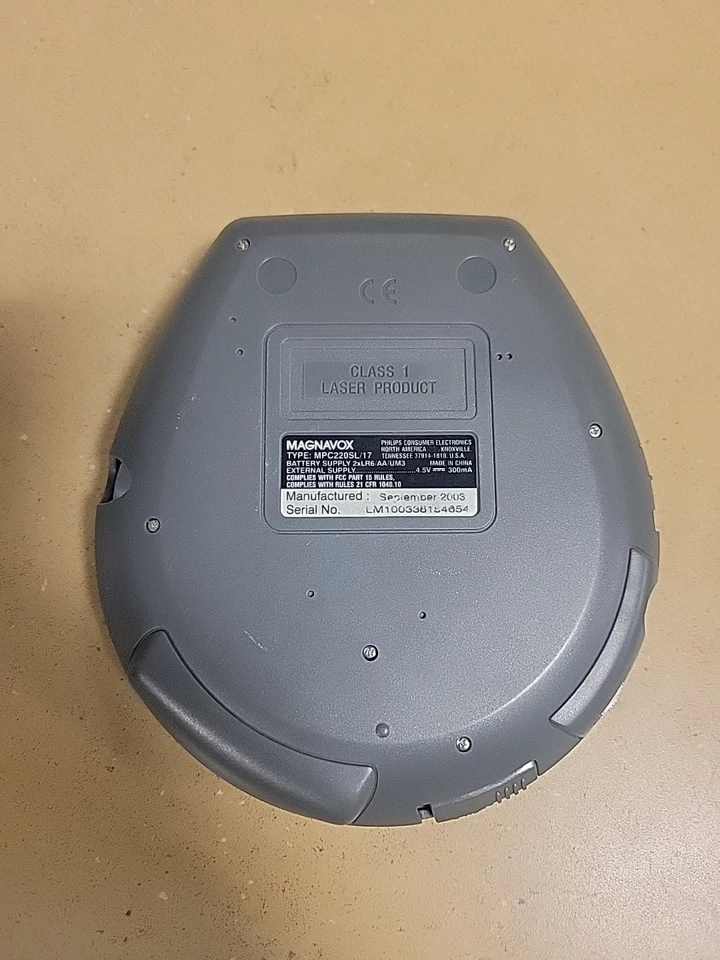 Reproductor de CD portátil Magnavox 45 ESP JogProof Bass Boost anti salto MPC220SL/17 Foto 2 de 2