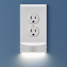 SnapPower 2-Pack MotionLight LED Night Light Wall Plate w/ Motion Detector