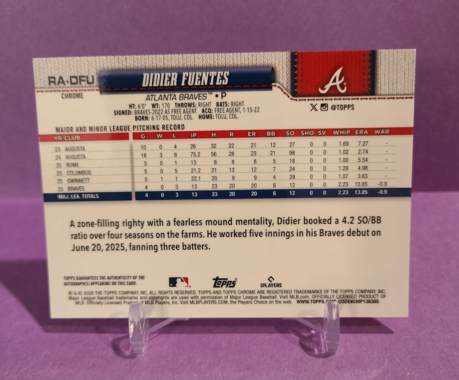 2026 Topps Chrome Didier Fuentes RC TRUE ORANGE REFRACTOR /25 AUTO Autograph view 3