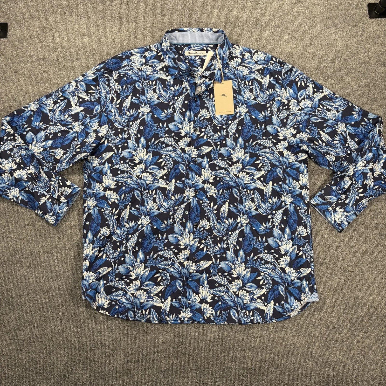 NWT Tommy Bahama Midnight Excursions Button Shirt Mens XL Floral Blue Resort
