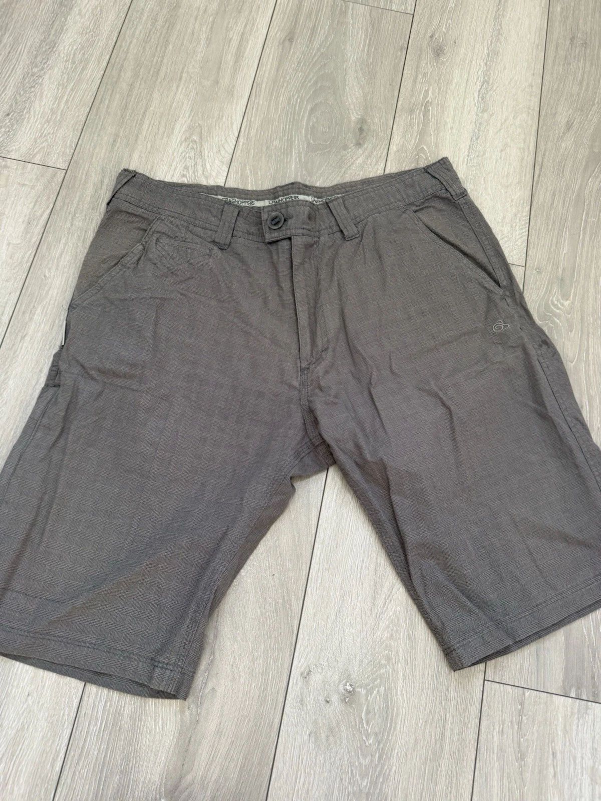 Craghoppers Men's Grey Glen Check Hiking Shorts Size 36" Cotton SolarShield
Opens in a new window or